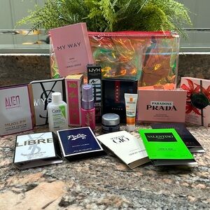 Ulta designer beauty bundle 17 piece with multicolored mirror like cosmetic bag